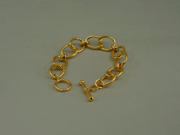 Interlaced Gold Link Bracelet